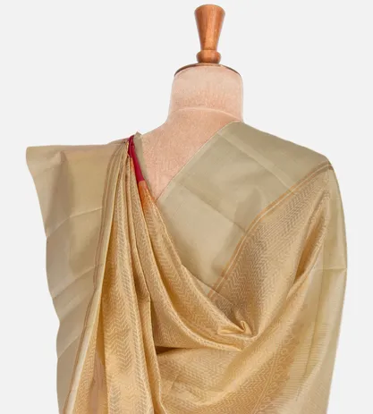 pinkish-orange-soft-silk-saree-c0761779-c