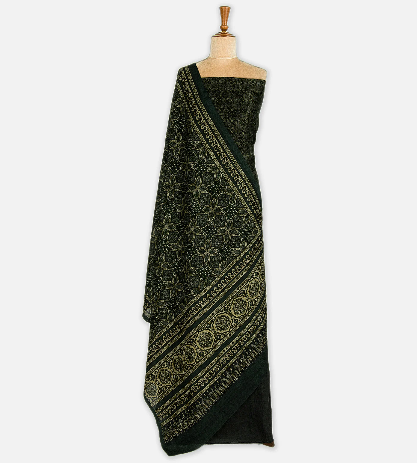 green-semi-tussar-salwar-c0863369-b
