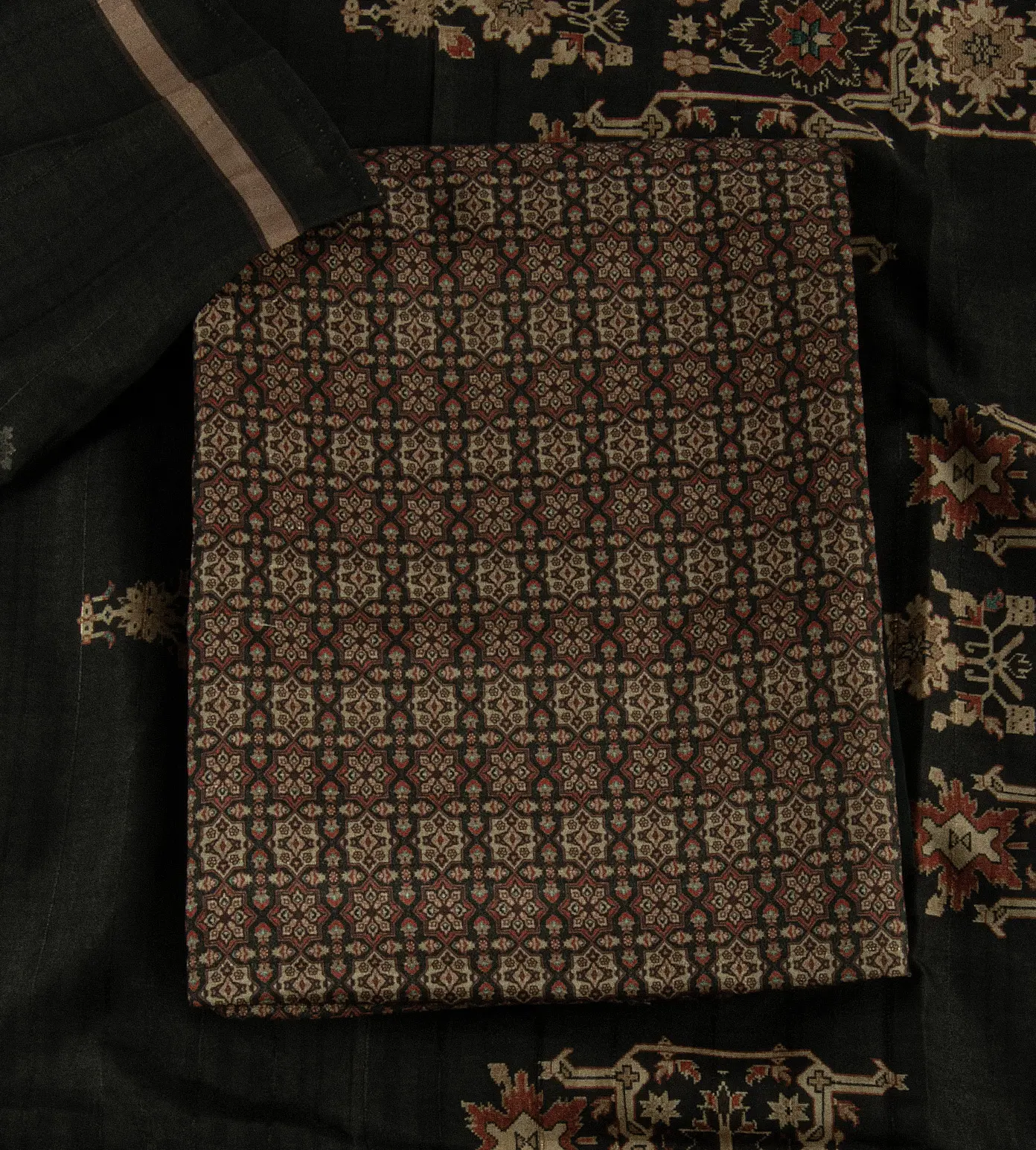 black-semi-tussar-salwar-c0863357-a