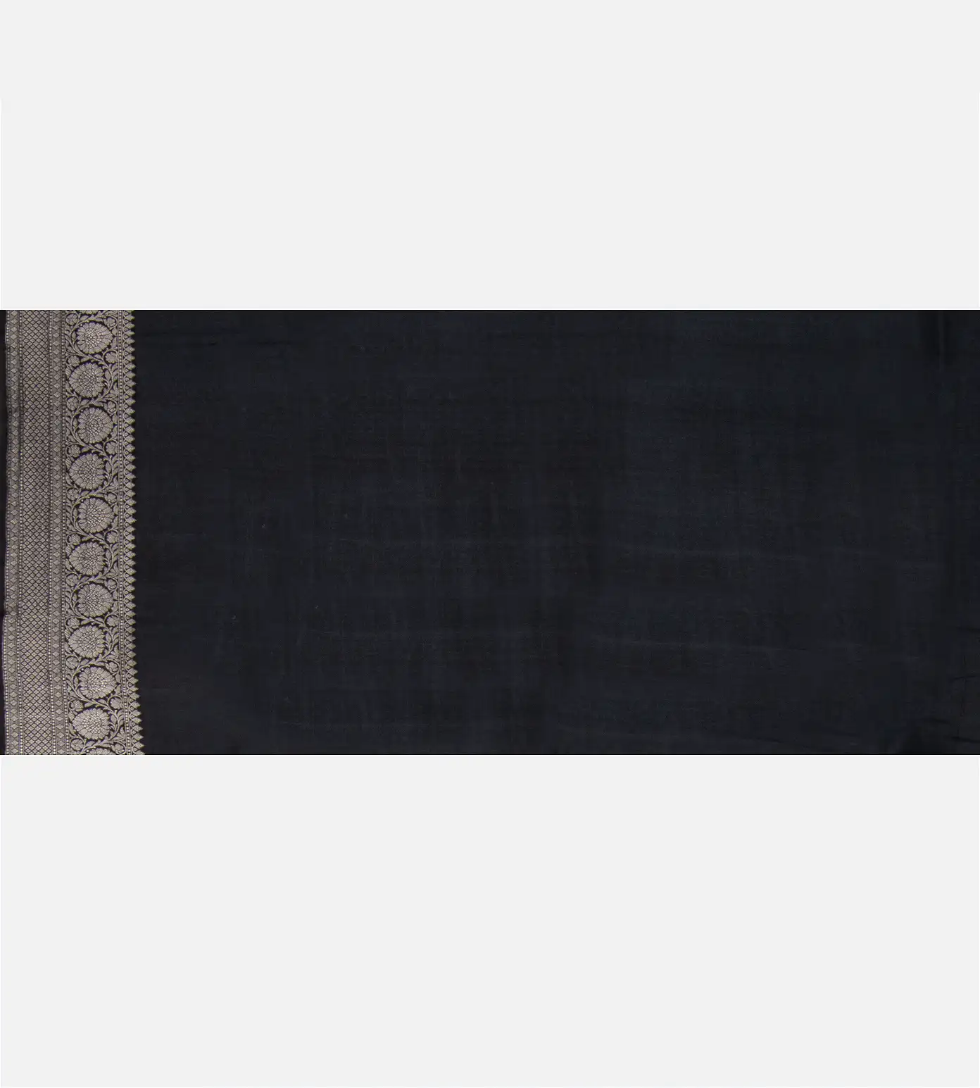 black-kattan-silk-saree-c0559787-d