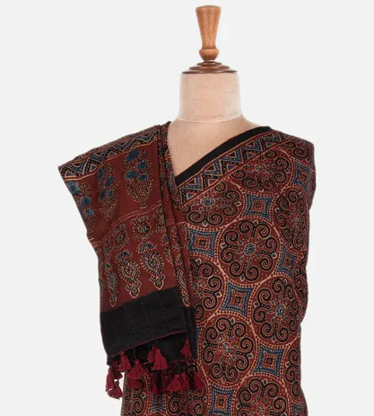 blue-mudal-silk-and-maroon-linen-reversible-dupatta-c0253114-c