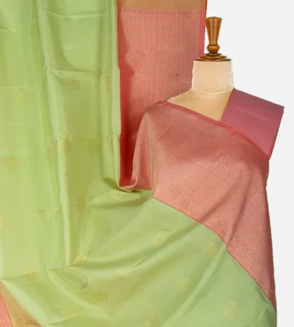 light-green-kanchipuram-silk-saree-b1250081-a