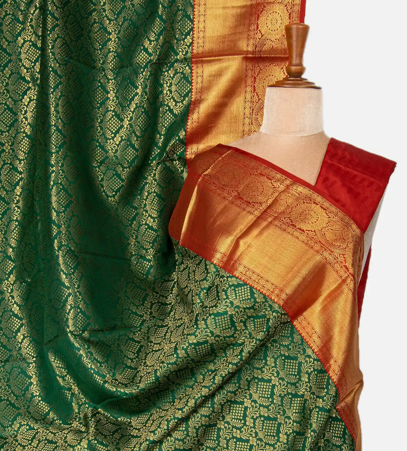 green-kanchipuram-silk-saree-rv8989-a