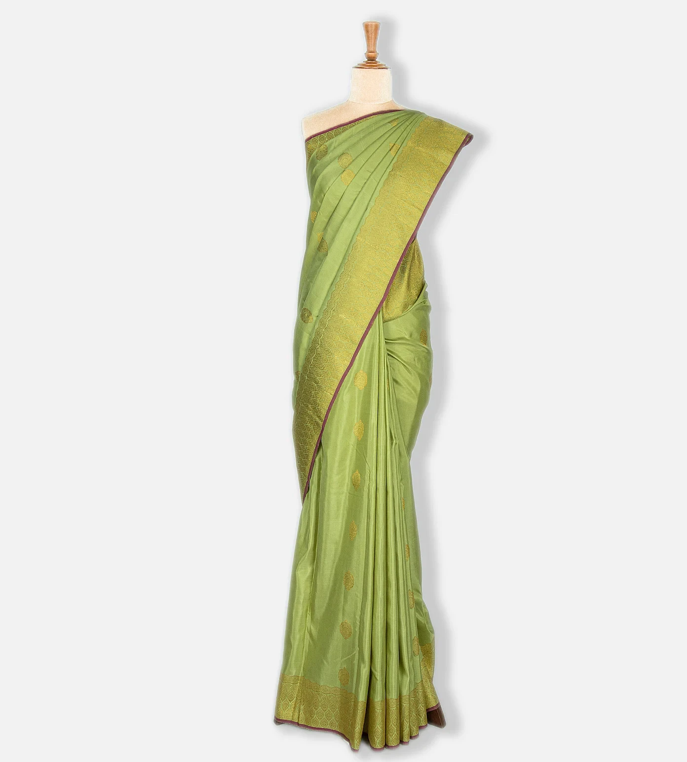 light-green-kanchipuram-silk-saree-b0841340-b
