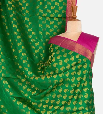 green-kanchipuram-silk-saree-rv1443-a