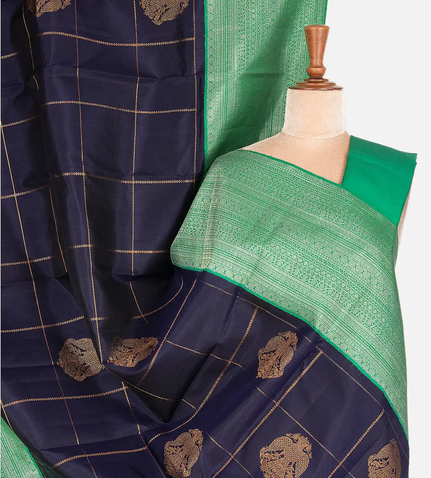 blue-kanchipuram-silk-saree-b1250072-a