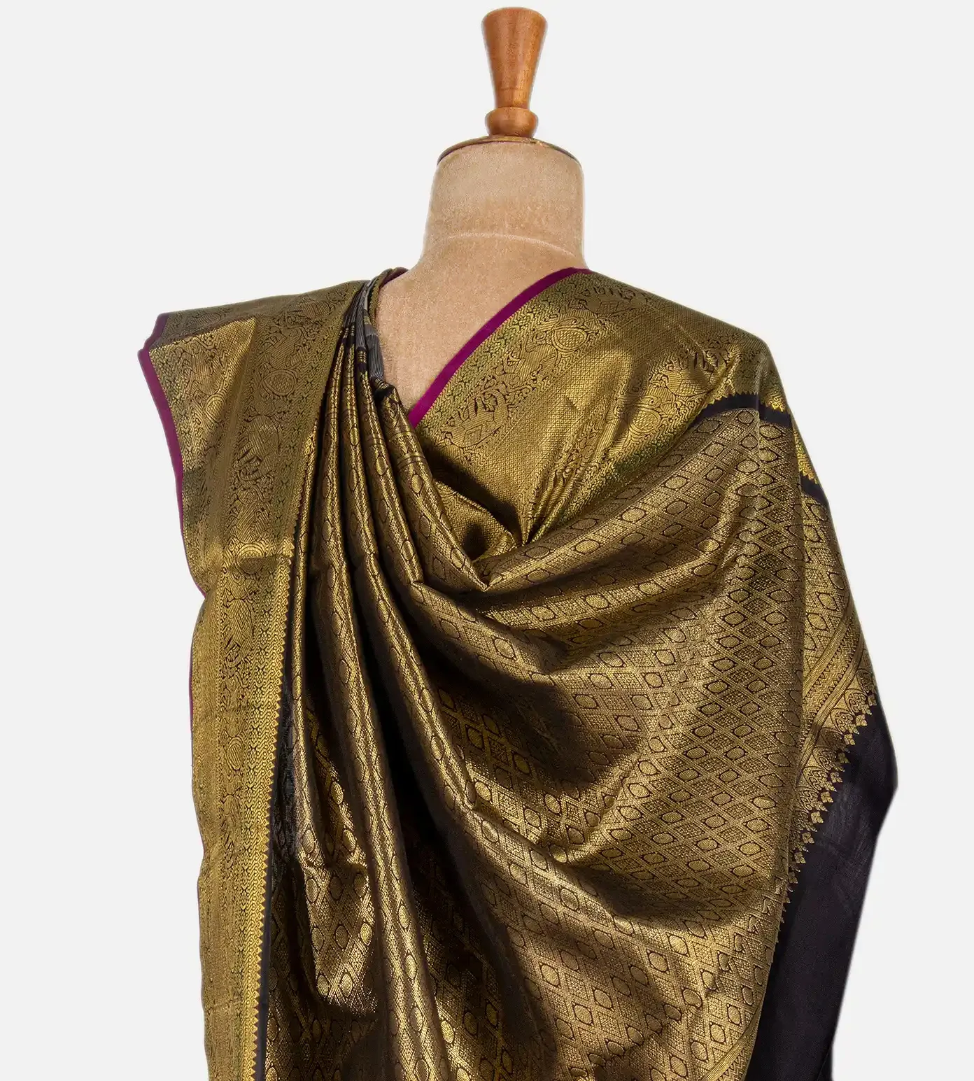 light-grey-kanchipuram-silk-saree-rv17926-c
