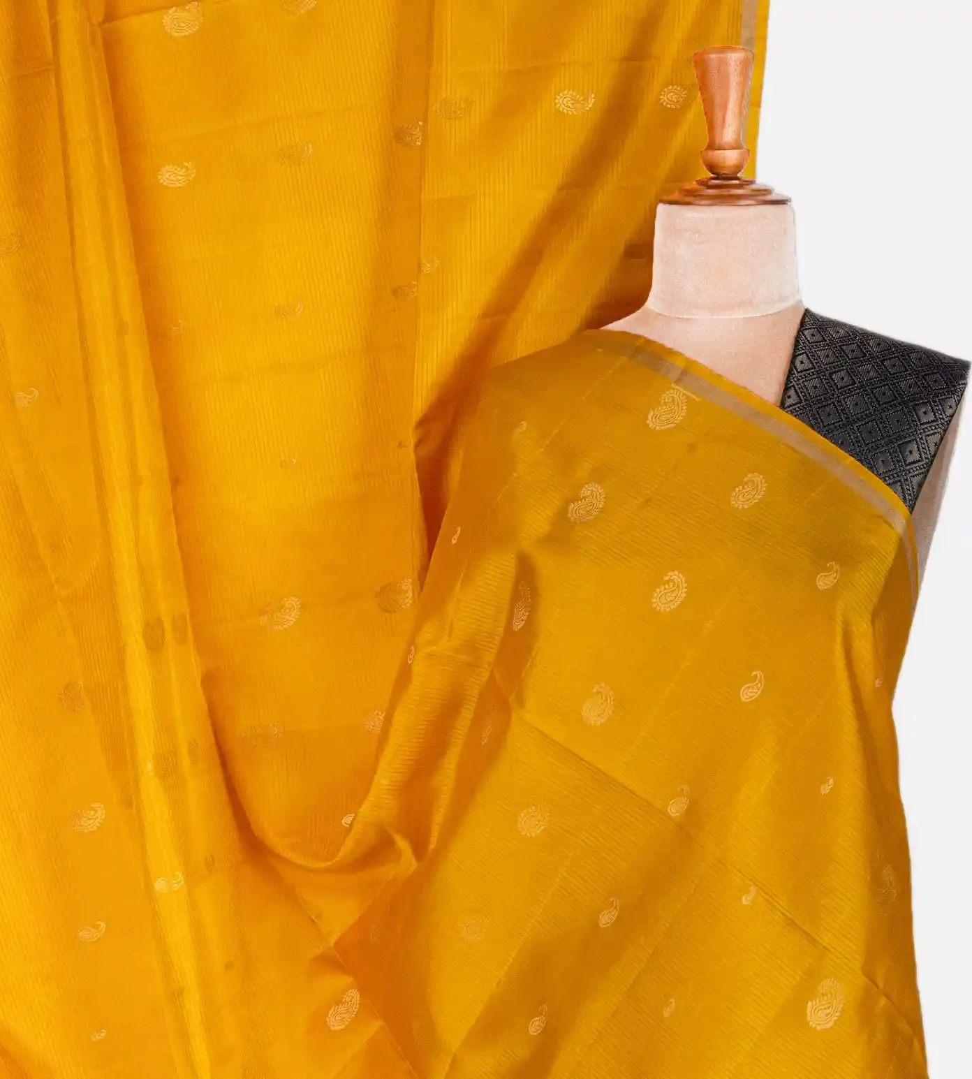 yellow-soft-silk-saree-c0863753-a
