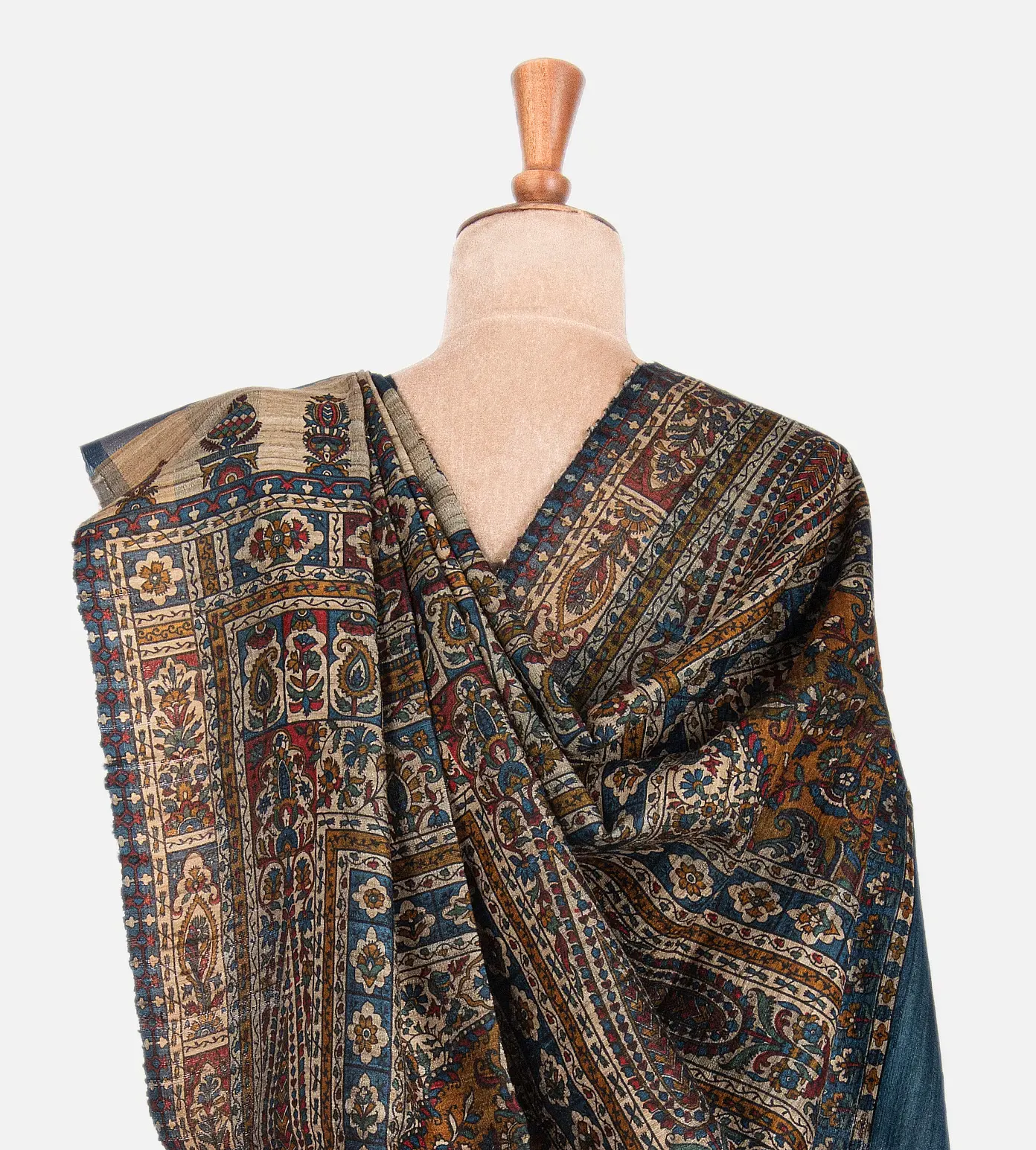 blue-and-off-white-tussar-saree-c0762298-c