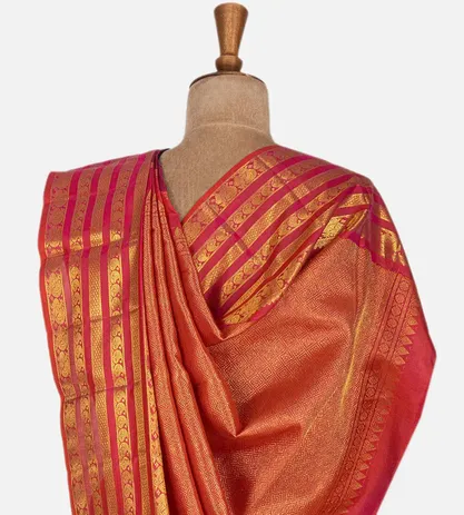 black-kanchipuram-silk-saree-c0660732-c