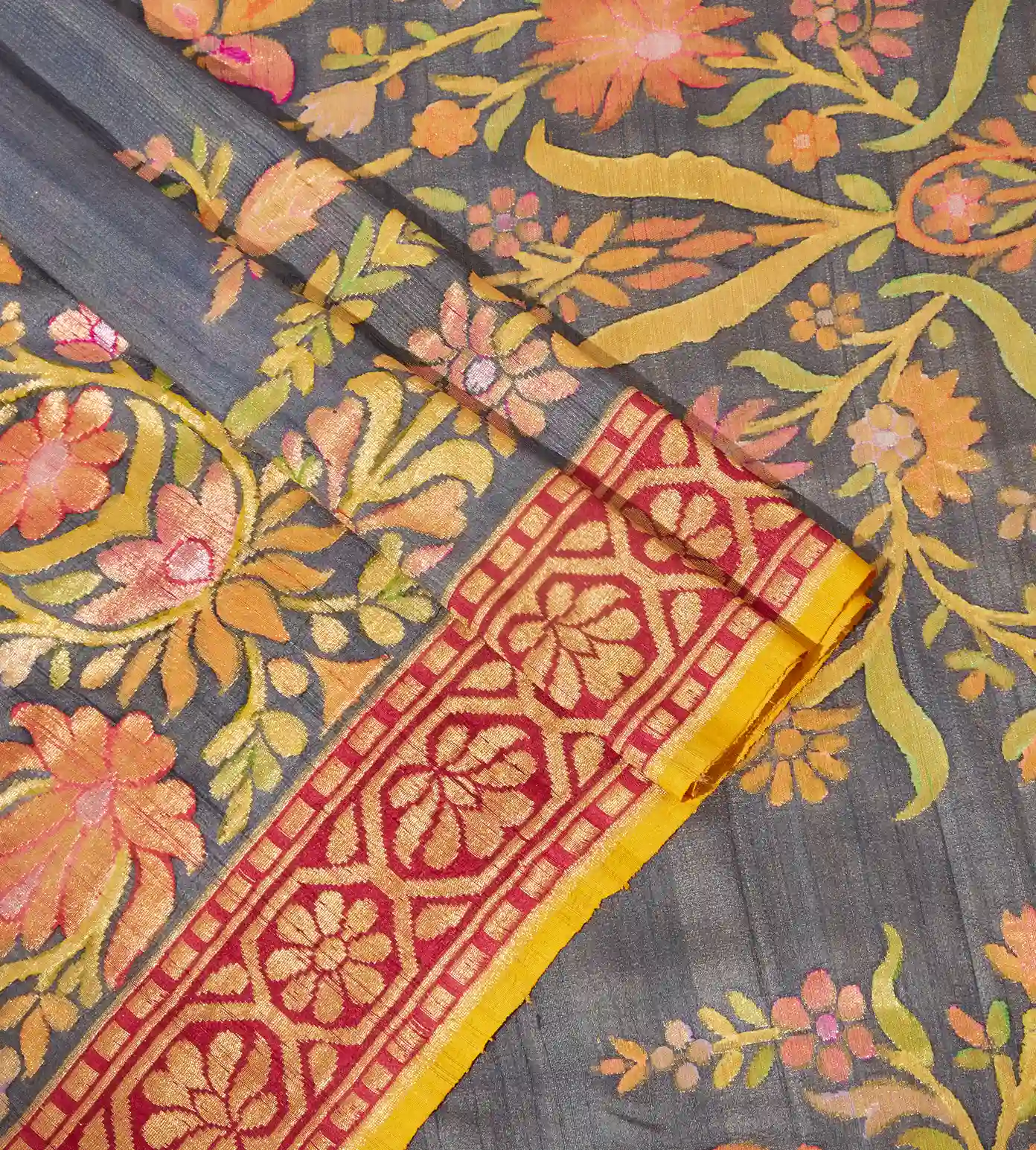 grey-tussar-georgette-saree-c0560306-e