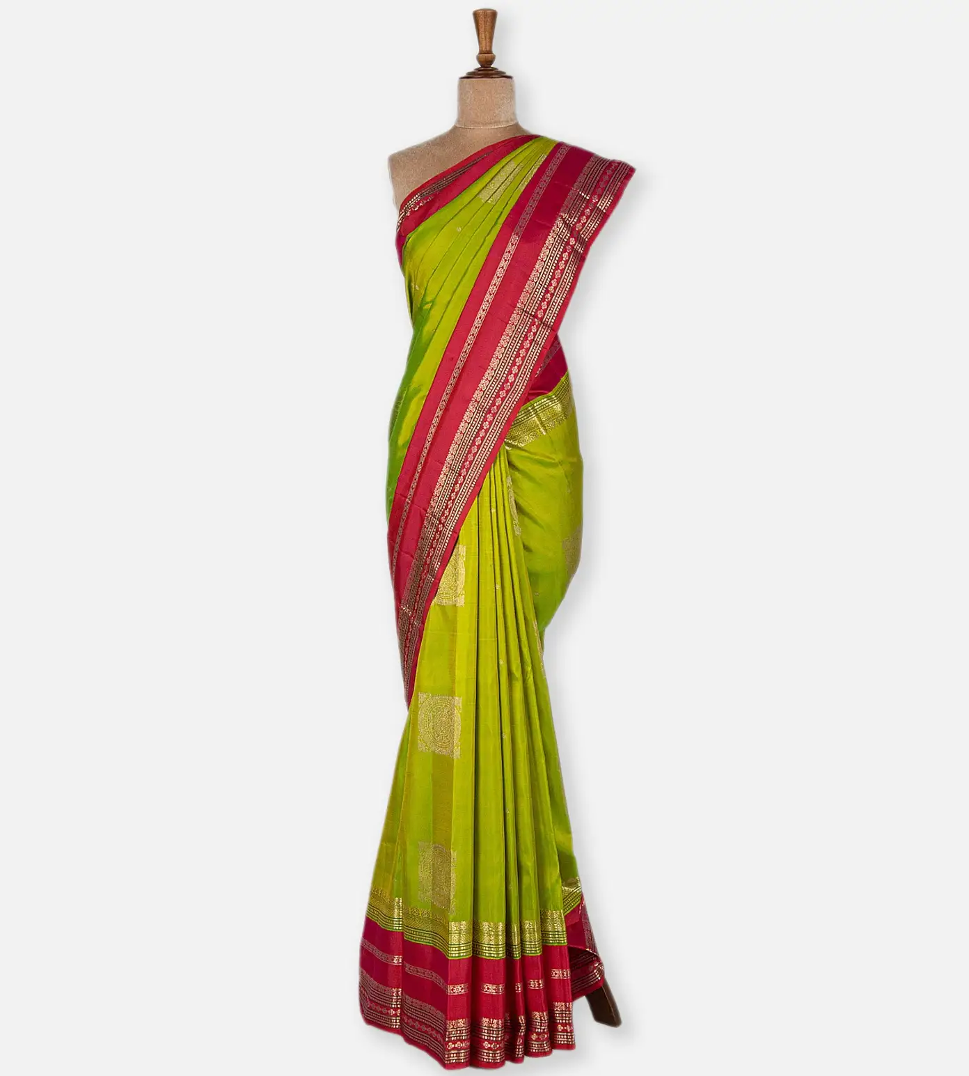 light-green-kanchipuram-silk-saree-c0661616-b