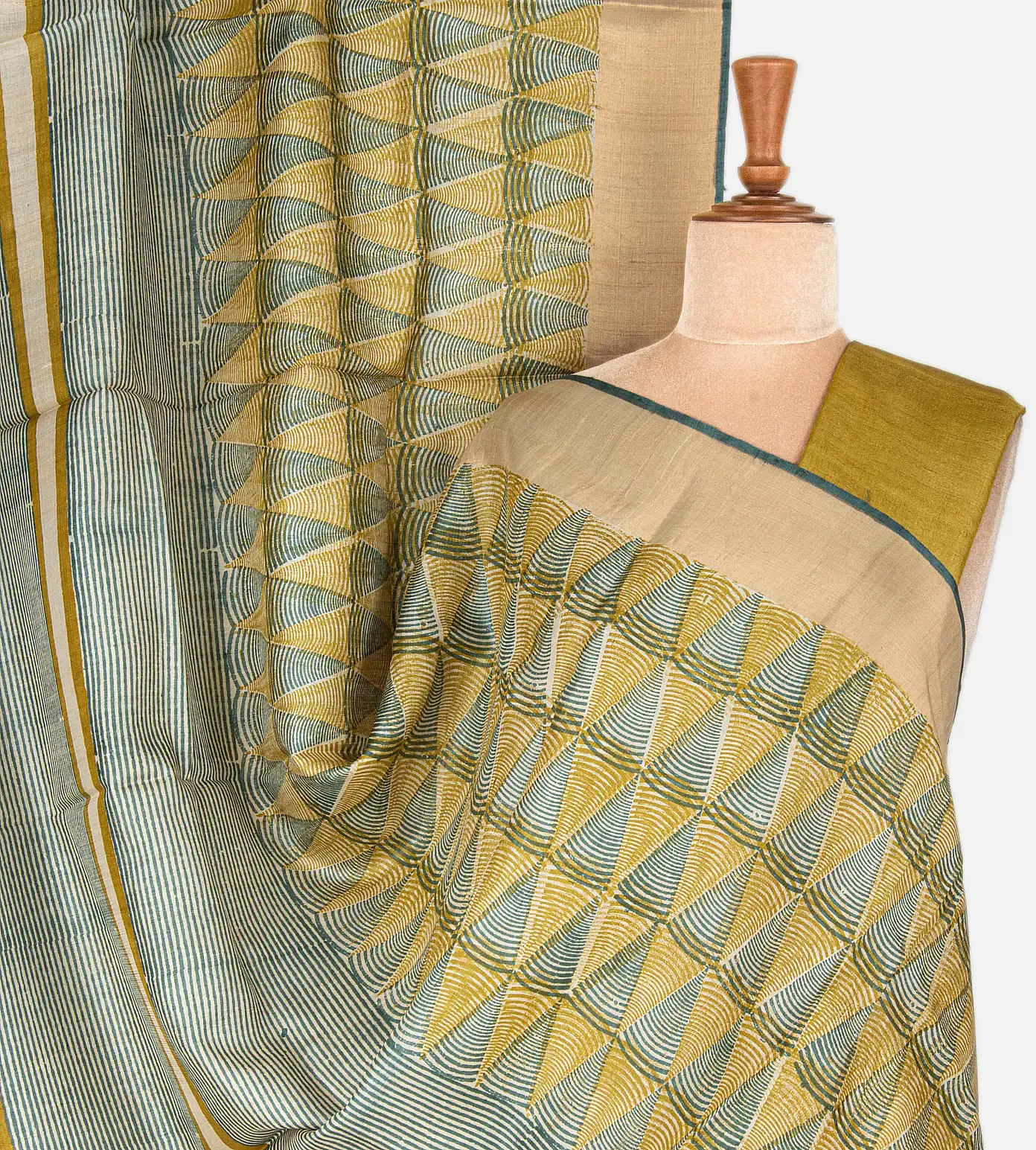 multi-colour-tussar-saree-c0558492-a