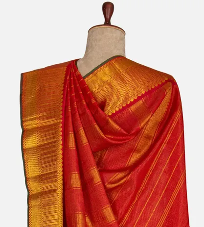 red-kanchipuram-silk-saree-c1076111-c