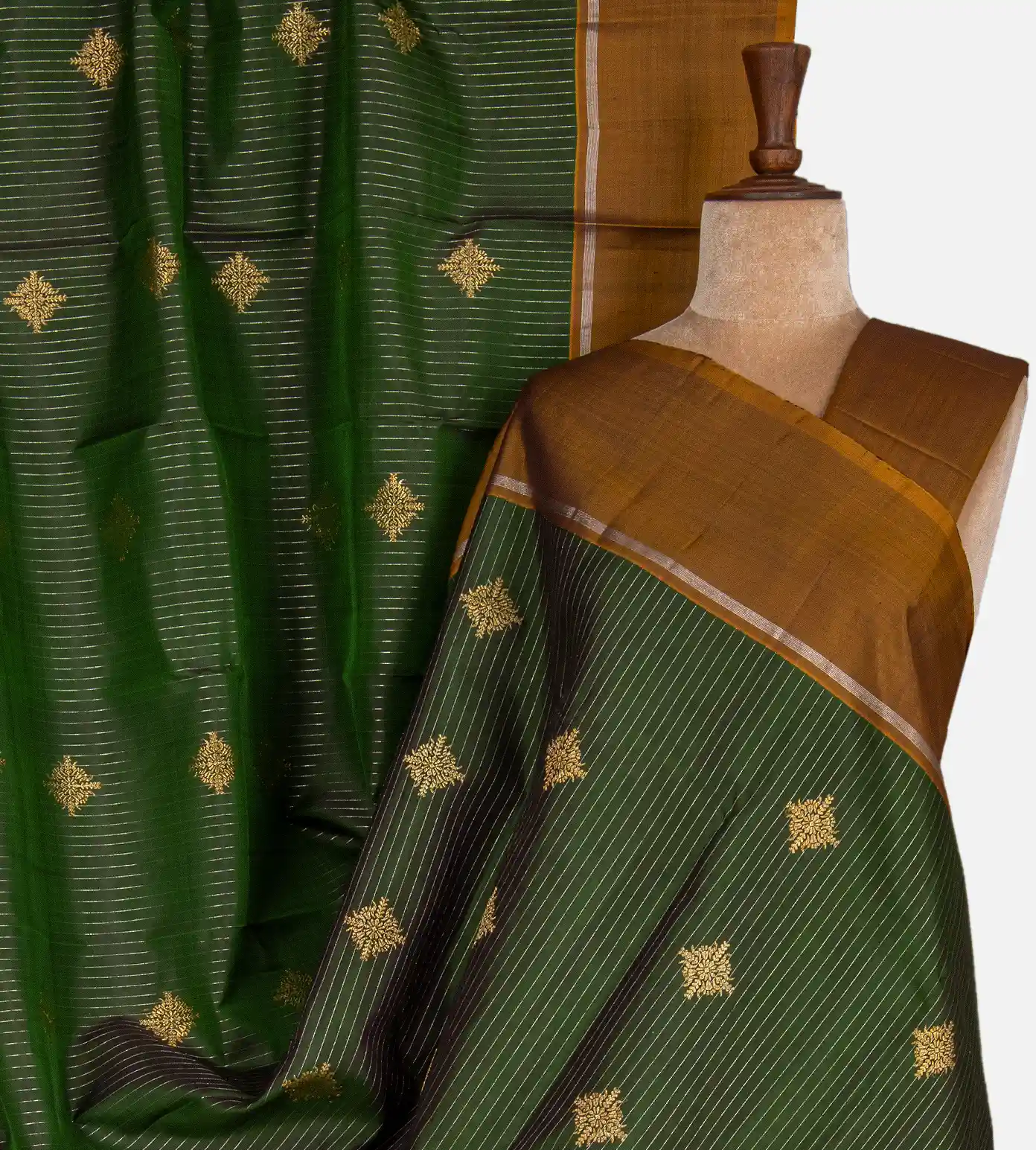 green-kanchipuram-silk-saree-c1074016-a