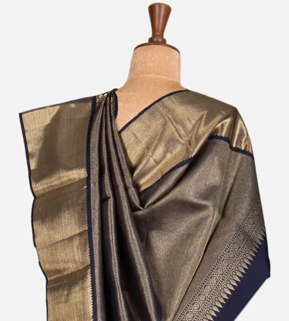 pistachio-green-kanchipuram-silk-saree-c0971372-c