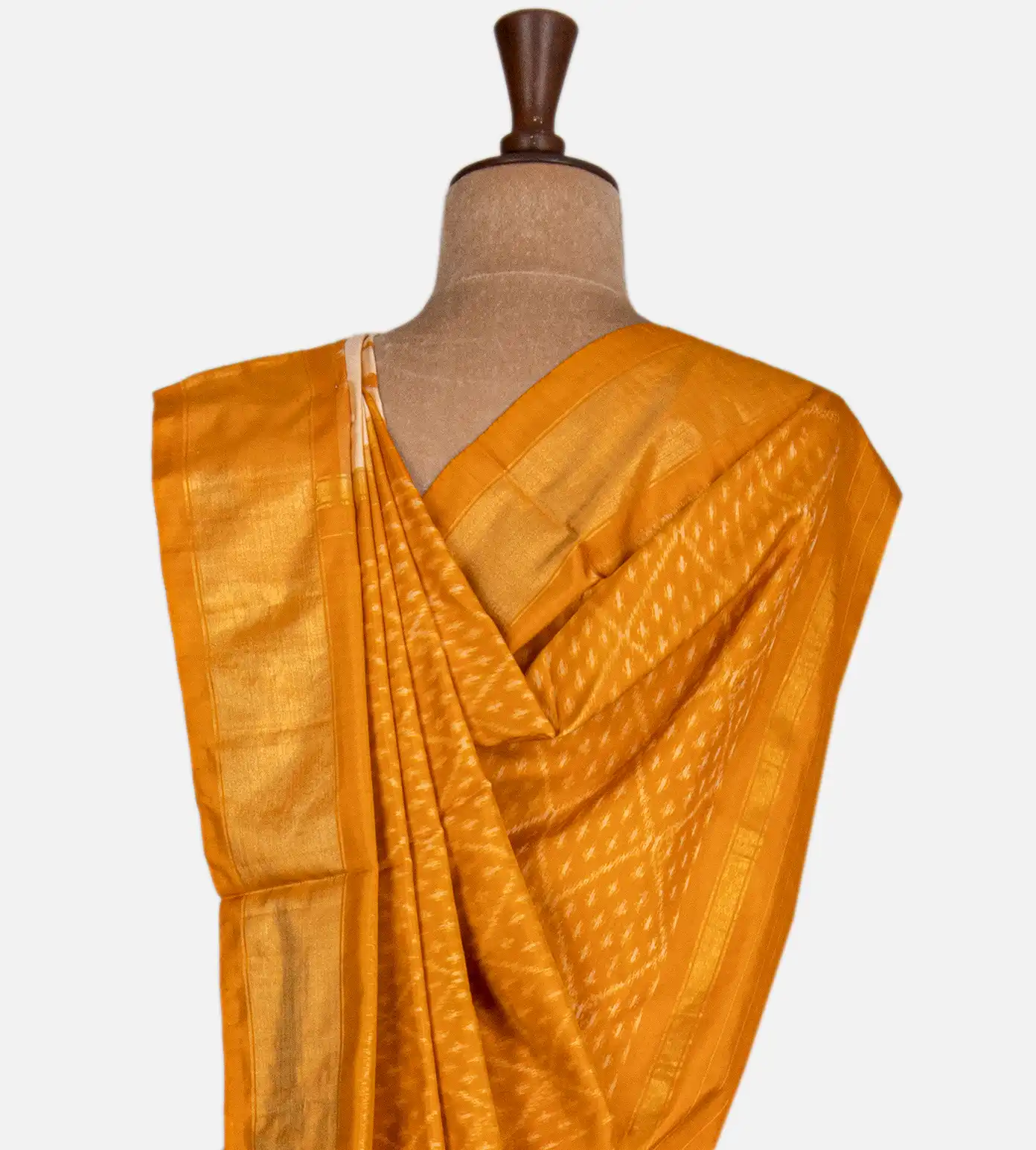 off-white-ikkat-silk-saree-c0971669-c