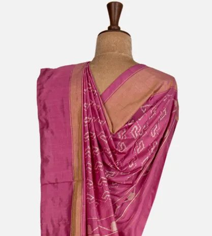 off-white-ikkat-silk-saree-c0971596-c