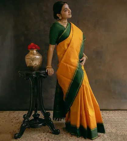 yellow-kanchipuram-silk-saree-c1076049-d