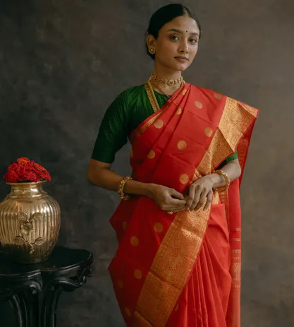 red-kanchipuram-silk-saree-c1076218-a