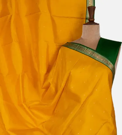 yellow-kanchipuram-silk-saree-c1281105-a