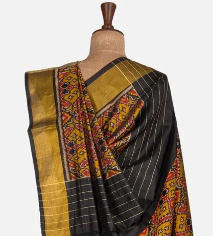 off-white-patola-silk-saree-c0253309-c