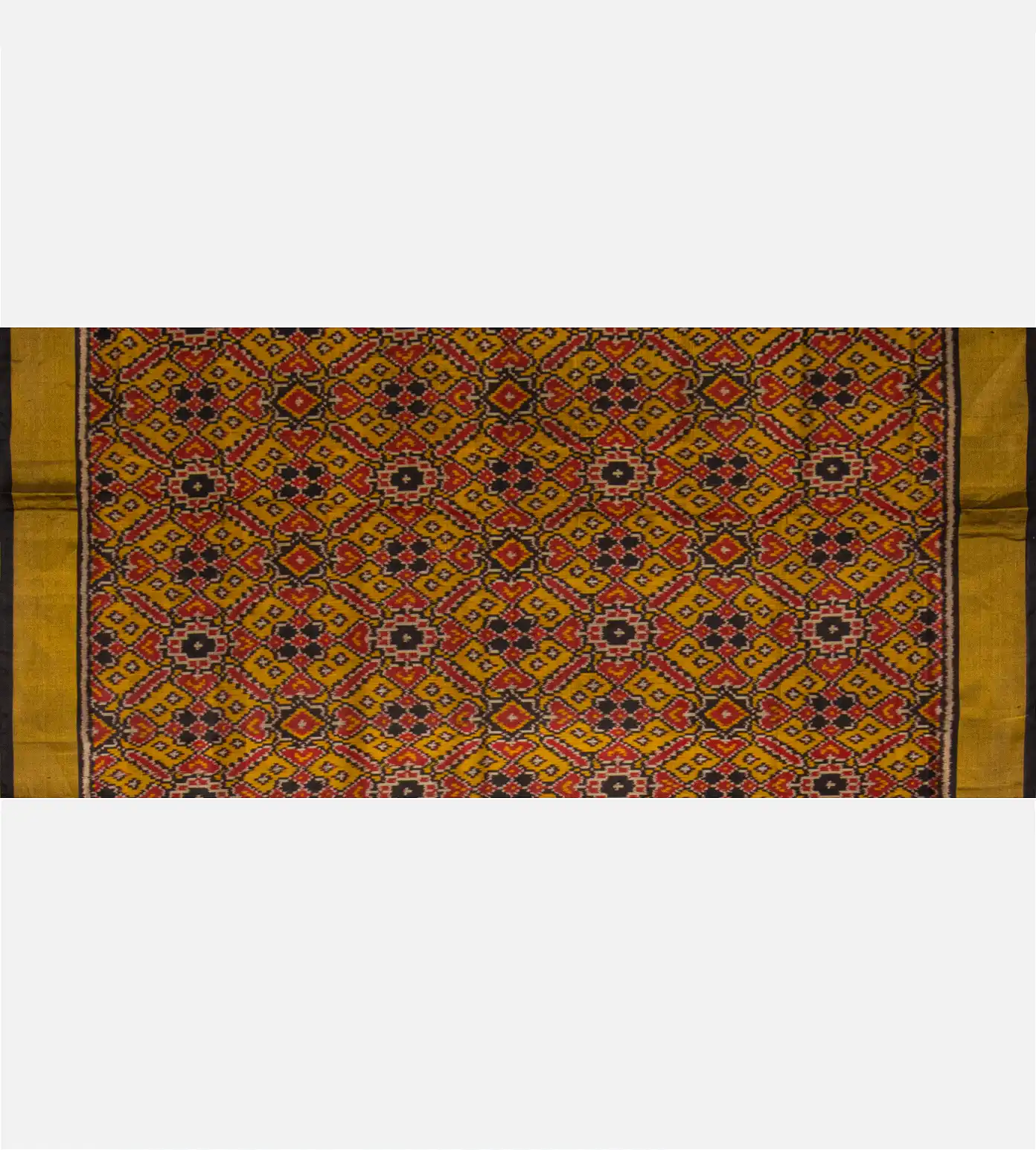 off-white-patola-silk-saree-c0253309-d