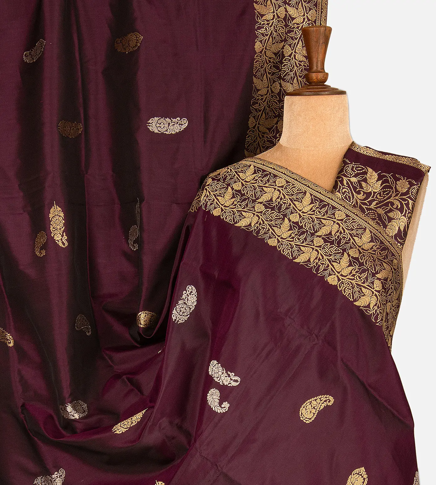 purple-banarasi-silk-saree-b0944158-a