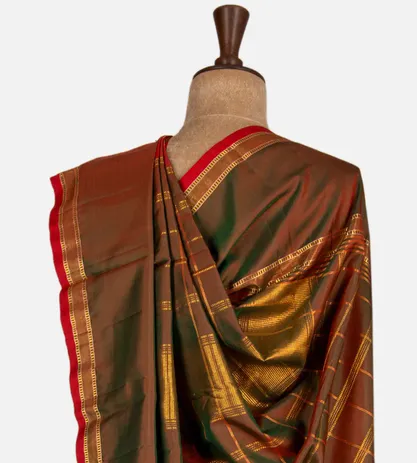 red-kanchipuram-silk-saree-c1076241-c