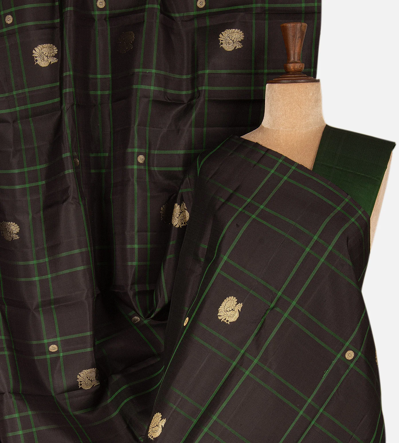 black-kanchipuram-c1282800-a