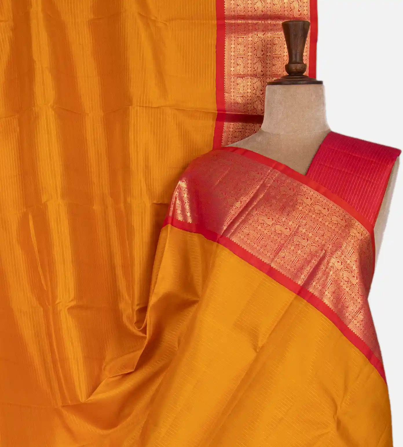 yellow-kanchipuram-silk-saree-c1282895-a