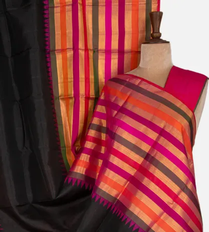 black-kanchipuram-silk-saree-c1075233-a