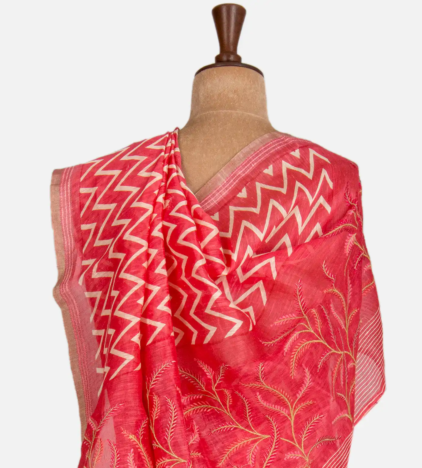 red-linen-printed-saree-c0970894-c