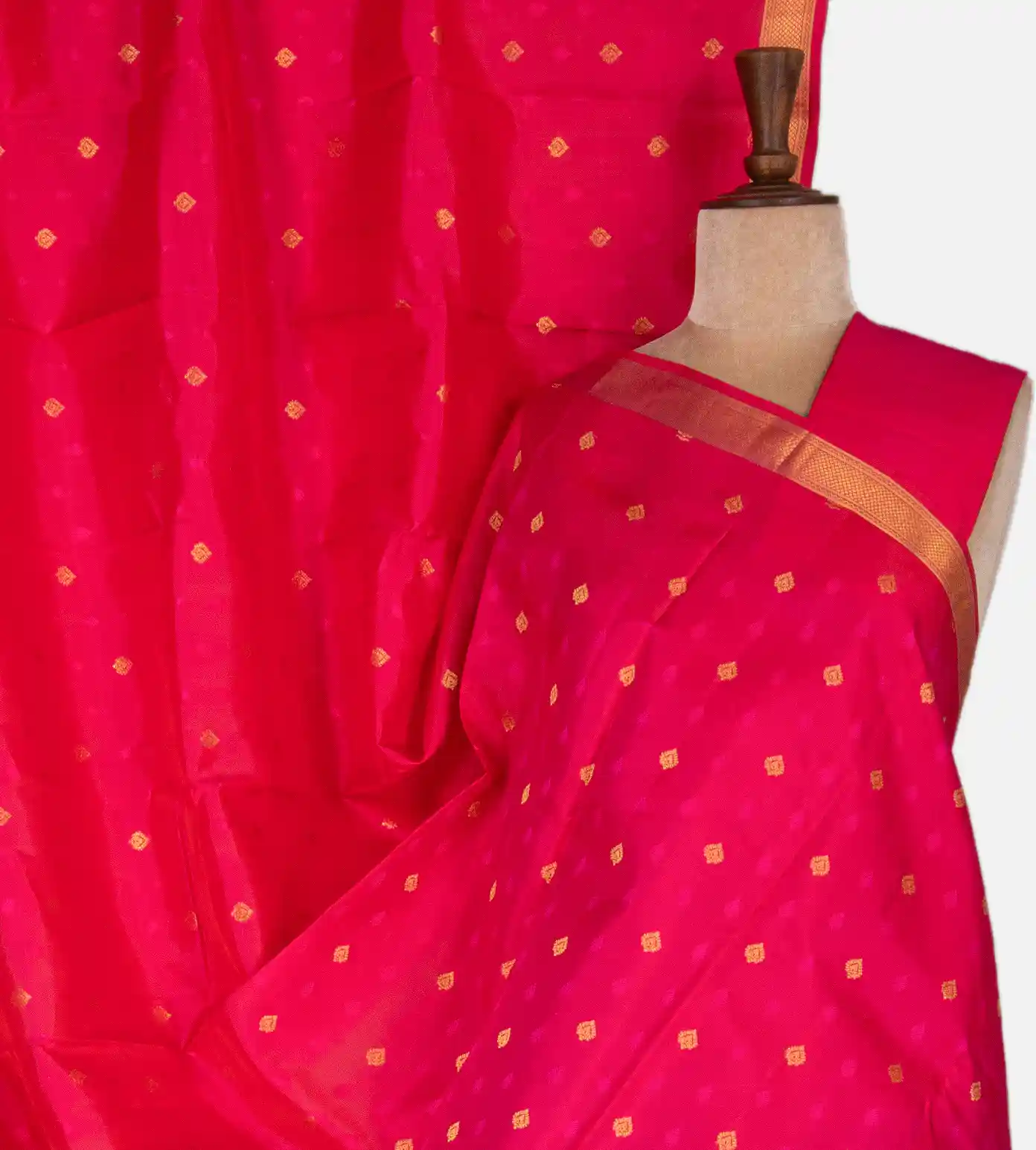 pink-soft-silk-saree-c0968851-a