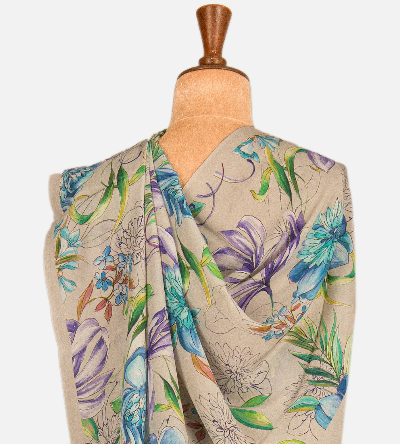 light-grey-crepe-saree-c1073096-c