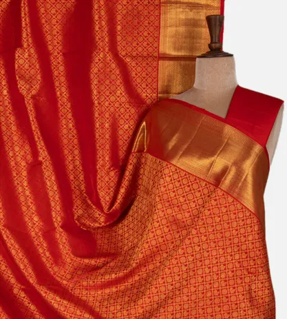 red-kanchipuram-silk-saree-c0964172-a