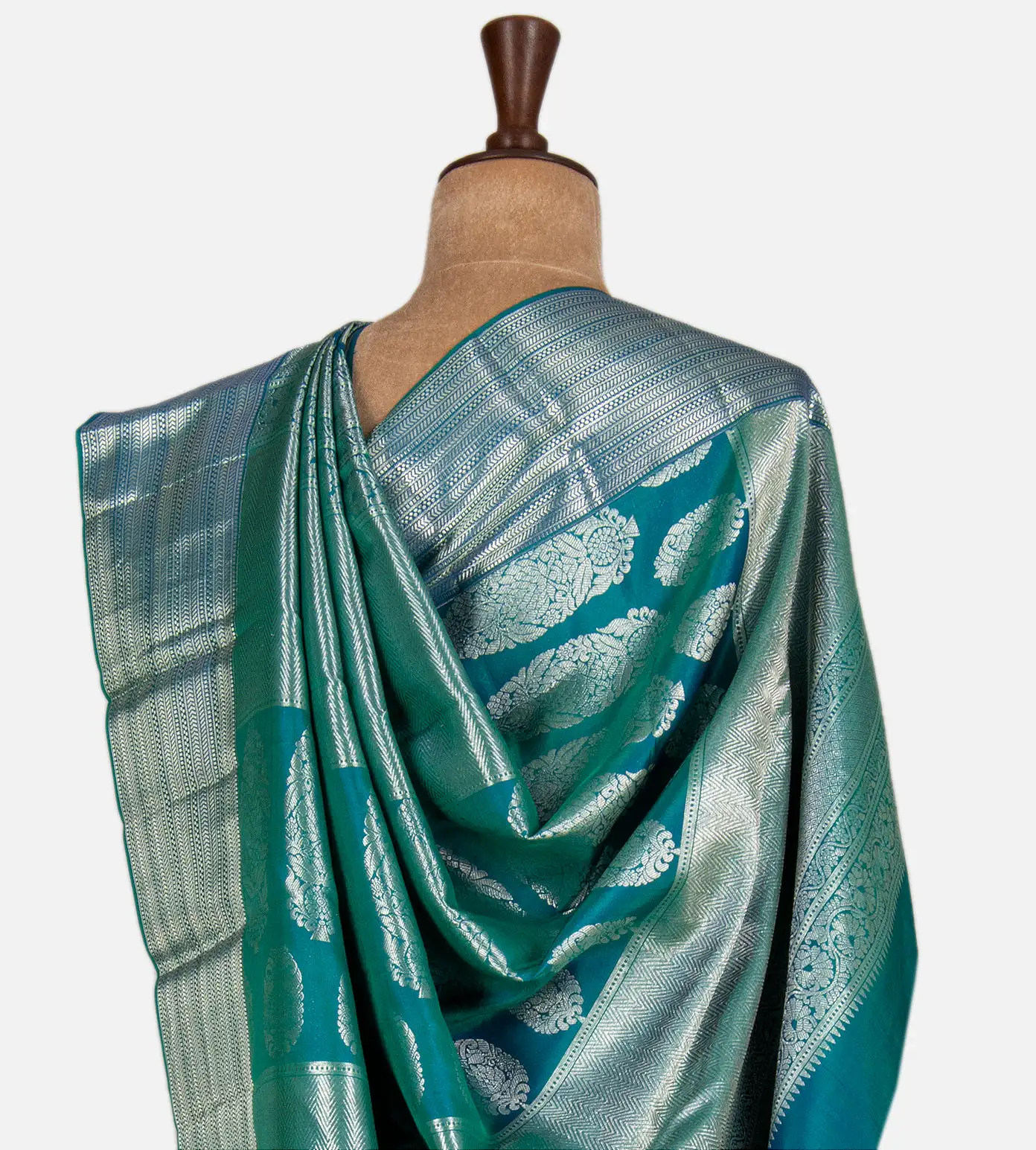 sea-blue-kanchipuram-silk-saree-c0762093-c