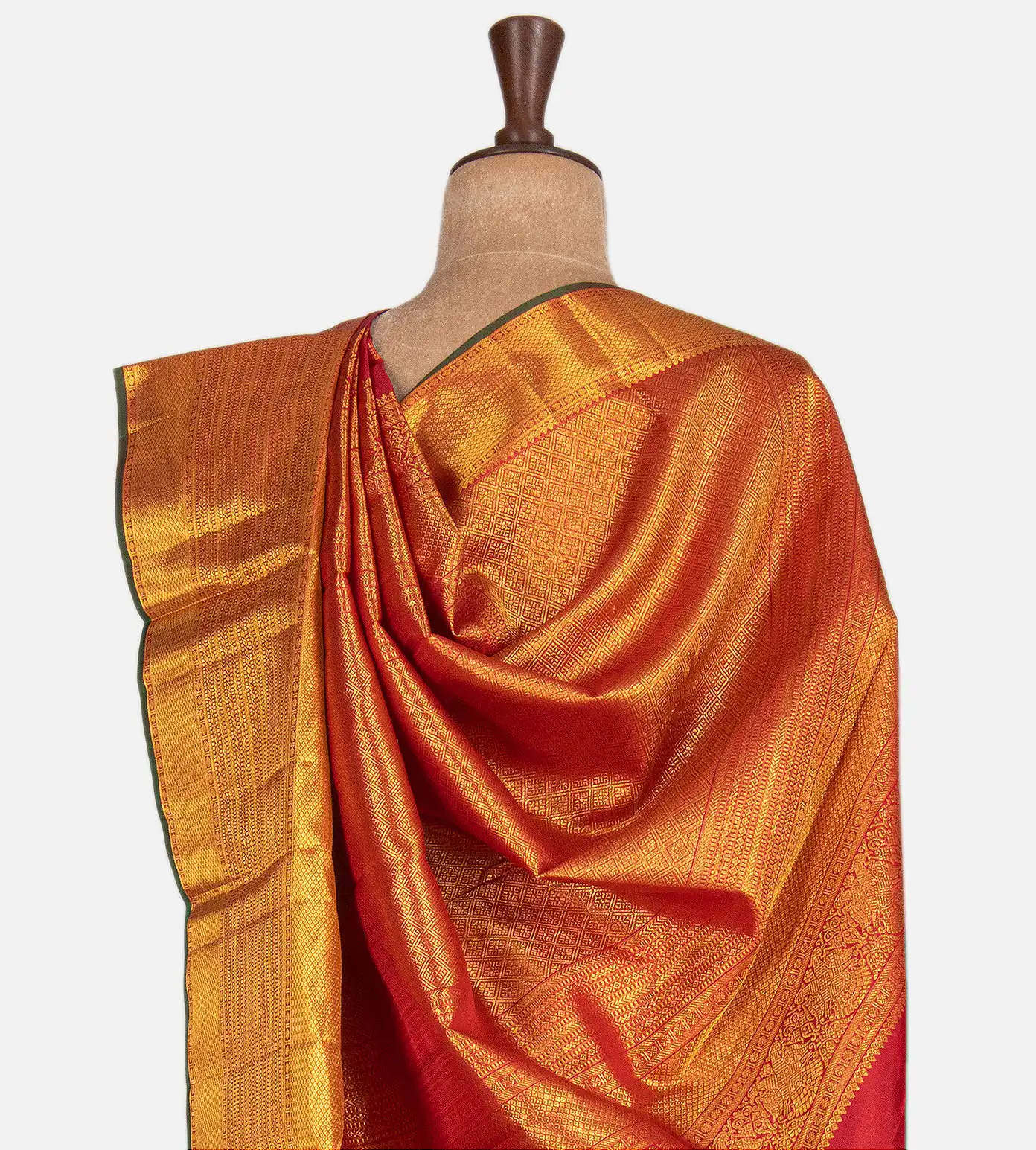 red-kanchipuram-silk-saree-d0184661-c