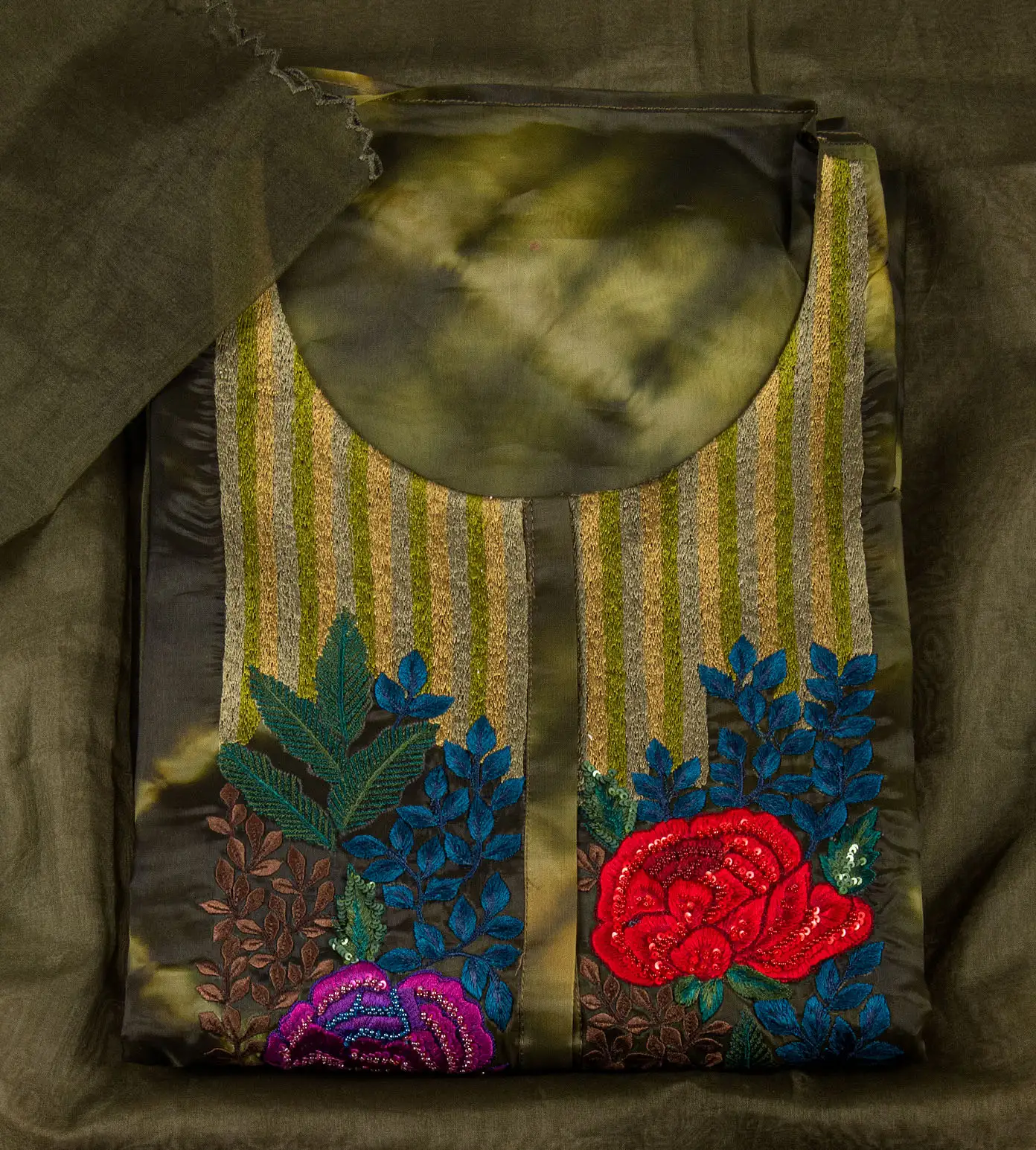 olive-green-organza-satin-salwar-d0186573-a