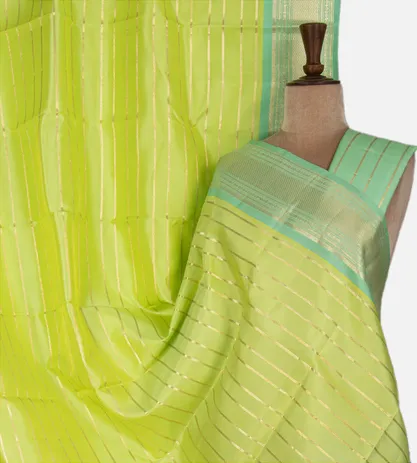 light-green-kanchipuram-silk-saree-d0184537-a