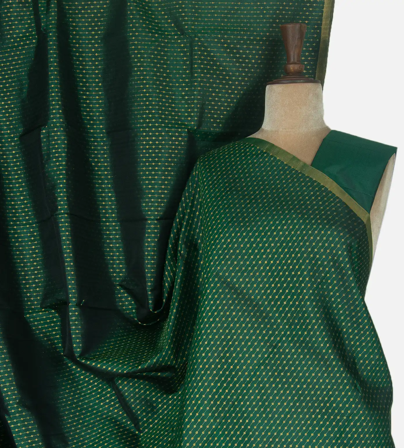 green-kanchipuram-silk-saree-d0291606-a