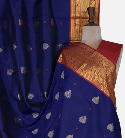 blue-kanchipuram-silk-saree-d0185226-a