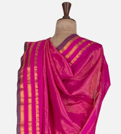 off-white-gadwal-silk-saree-b1044864-c