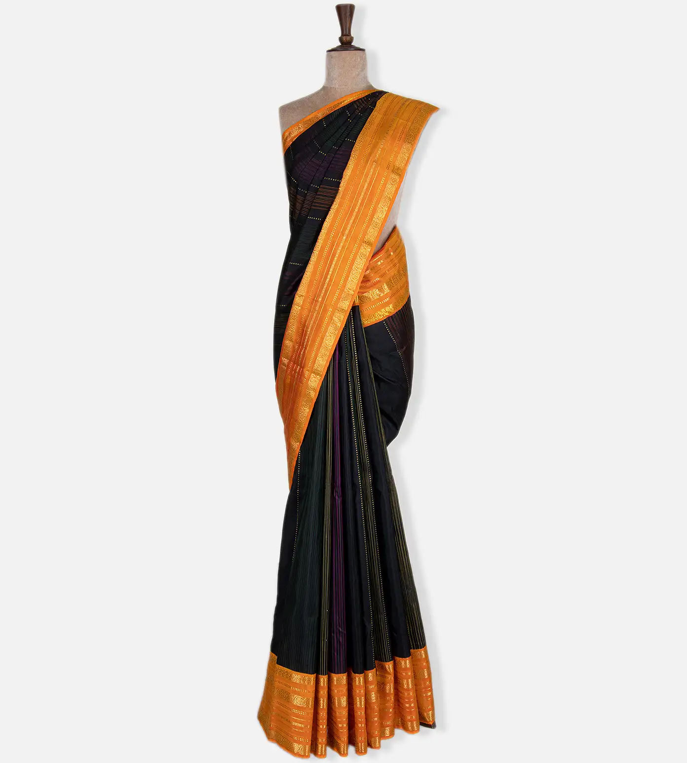 black-kanchipuram-silk-saree-c1178066-b