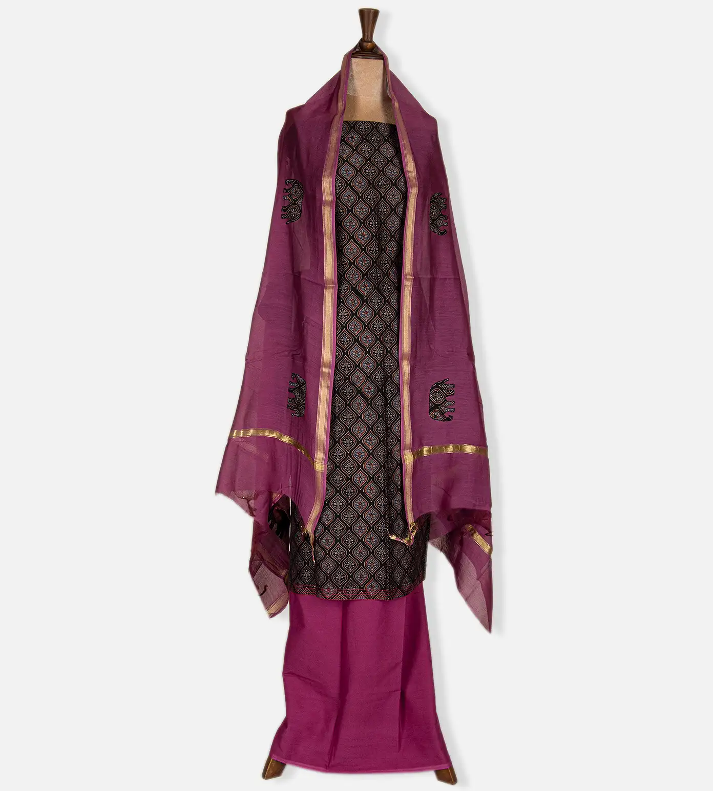 black-chanderi-cotton-salwar-d0189564-c