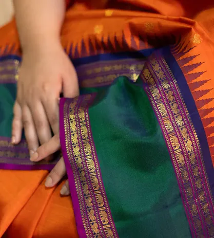 orange-kanchipuram-silk-saree-d0294082-c