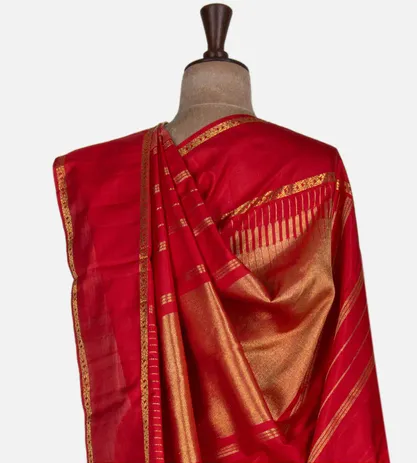 creme-kanchipuram-silk-saree-c1074800-c