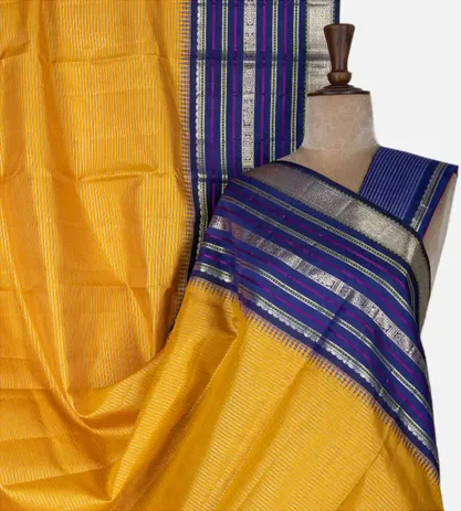 yellow-kanchipuram-silk-saree-d0291627-a