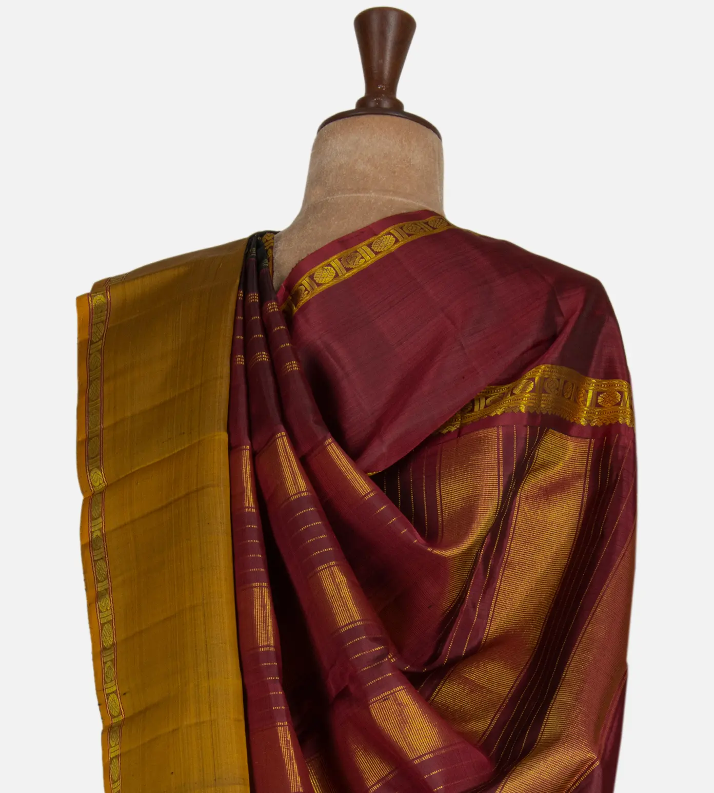 black-kanchipuram-silk-saree-d0292201-c