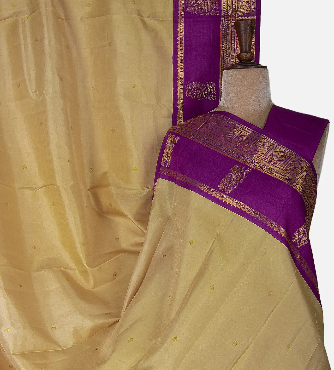 dark-beige-kanchipuram-silk-saree-d0294013-a